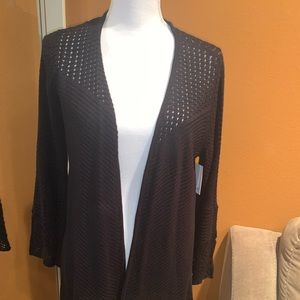 Quarter length sleeve sweater